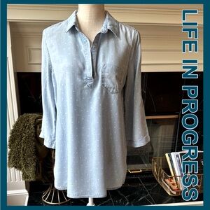 Life in Progress - Light Blue Chambray Polka Dot Tunic Top w- 3/4 Sleeves Sz M